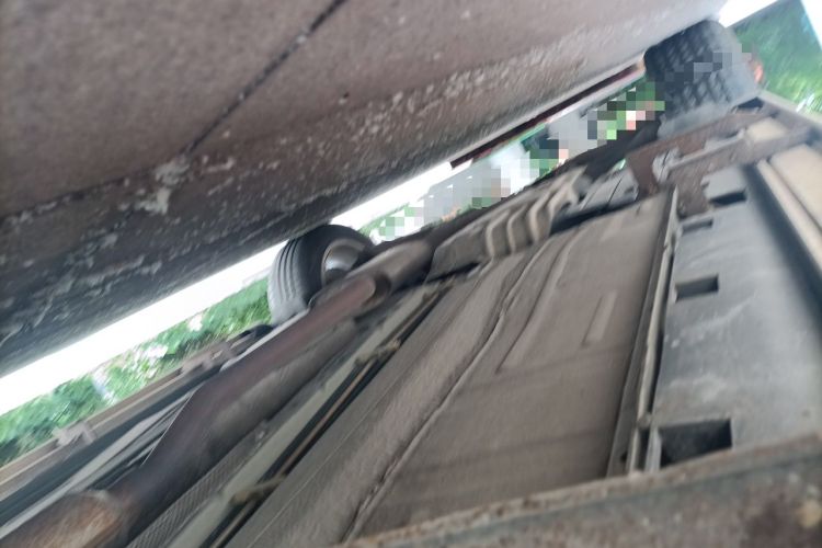 Used Ford Kuga 2013 1.6L GTDi Two-Wheel-Drive Trend Model Chassis Front Right
