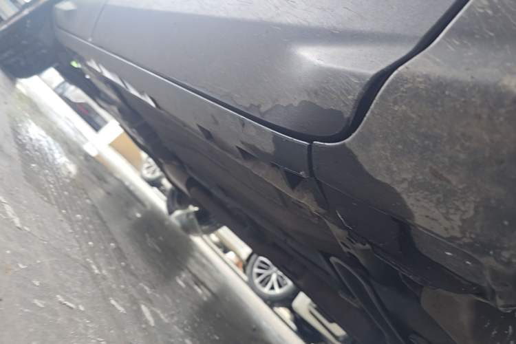 Used Ford Kuga 2013 2.0L GTDi Four-Wheel-Drive Sport Model Chassis Front Right