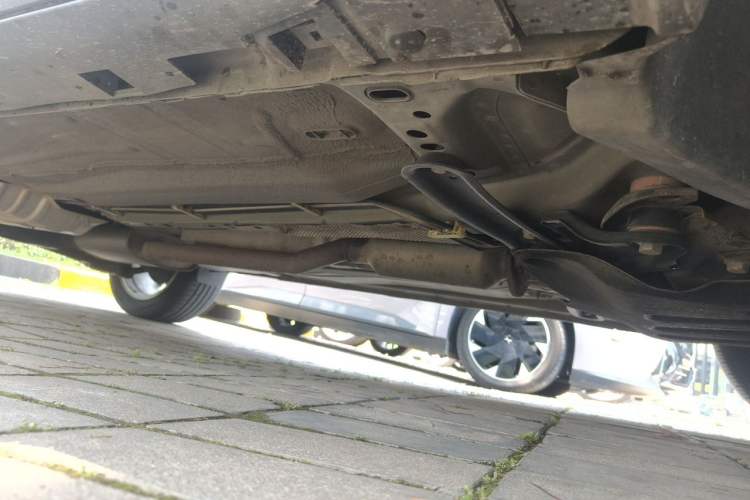 Used Ford Kuga 2013 1.6L GTDi Two-Wheel-Drive Comfort Model Chassis Front Right