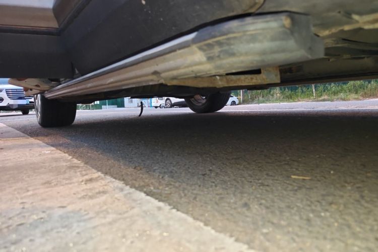 Used Ford Kuga 2013 1.6L GTDi Two-Wheel-Drive Trend Model Chassis Front Right