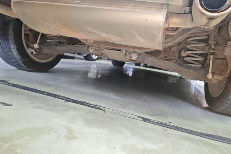 Used Ford Kuga 2013 1.6L GTDi Two-Wheel-Drive Trend Model Chassis Rear