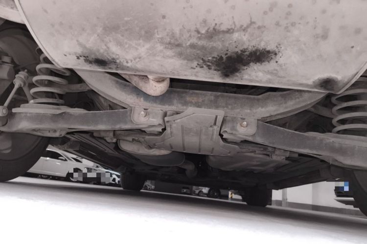 Used Ford Kuga 2013 1.6L GTDi Two-Wheel-Drive Trend Model Chassis Rear