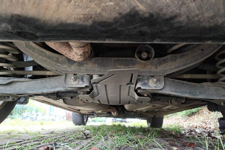 Used Ford Kuga 2013 2.0L GTDi Four-Wheel-Drive Elite Model Chassis Rear