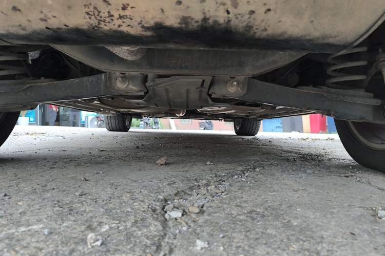 Used Ford Kuga 2013 1.6L GTDi Two-Wheel-Drive Comfort Model Chassis Rear