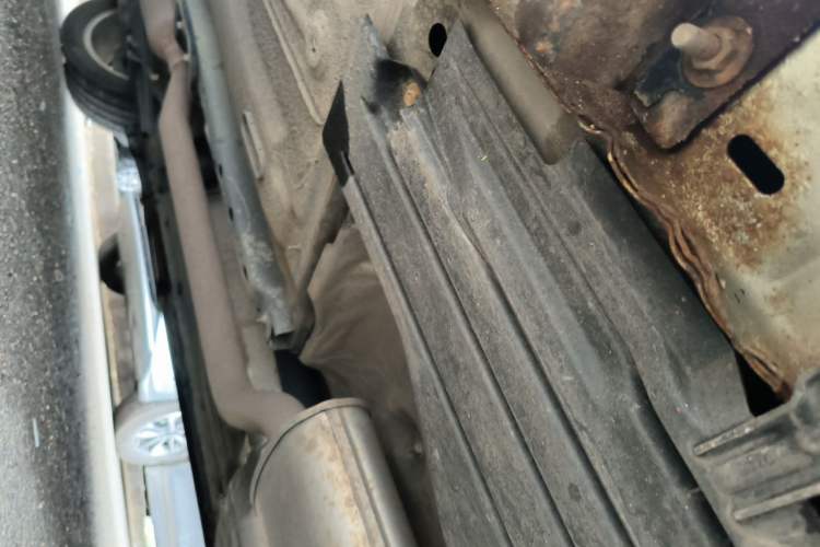 Used Ford Kuga 2013 2.0L GTDi Four-Wheel Drive Premium Model Chassis Rear Left