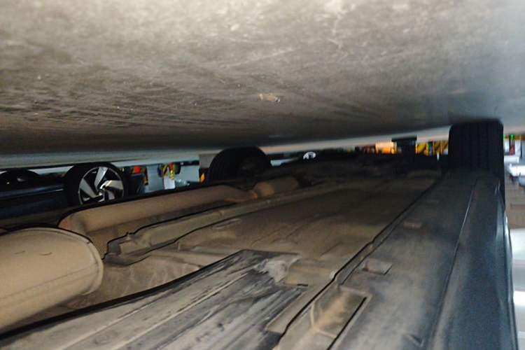 Used Ford Kuga 2013 1.6L GTDi Two-Wheel-Drive Trend Model Chassis Rear Left