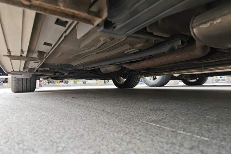 Used Ford Kuga 2013 1.6L GTDi Two-Wheel-Drive Trend Model Chassis Rear Left