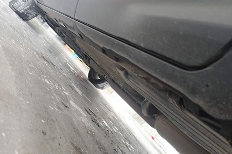 Used Ford Kuga 2013 2.0L GTDi Four-Wheel-Drive Sport Model Chassis Rear Left