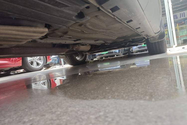 Used Ford Kuga 2013 1.6L GTDi 4x4 Elite Model Chassis Rear Right