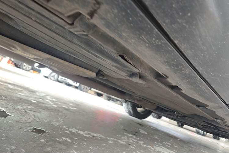 Used Ford Kuga 2013 2.0L GTDi Four-Wheel-Drive Sport Model Chassis Rear Right
