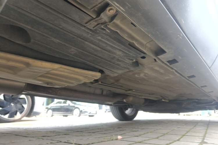 Used Ford Kuga 2013 1.6L GTDi Two-Wheel-Drive Comfort Model Chassis Rear Right