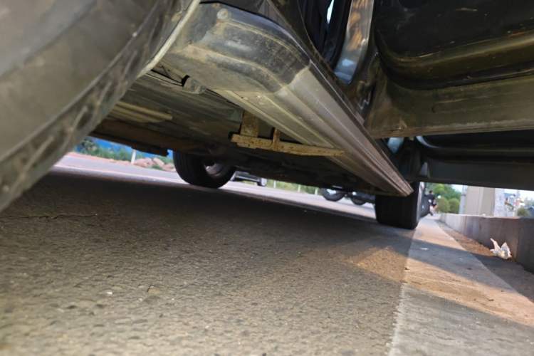Used Ford Kuga 2013 1.6L GTDi Two-Wheel-Drive Trend Model Chassis Rear Right