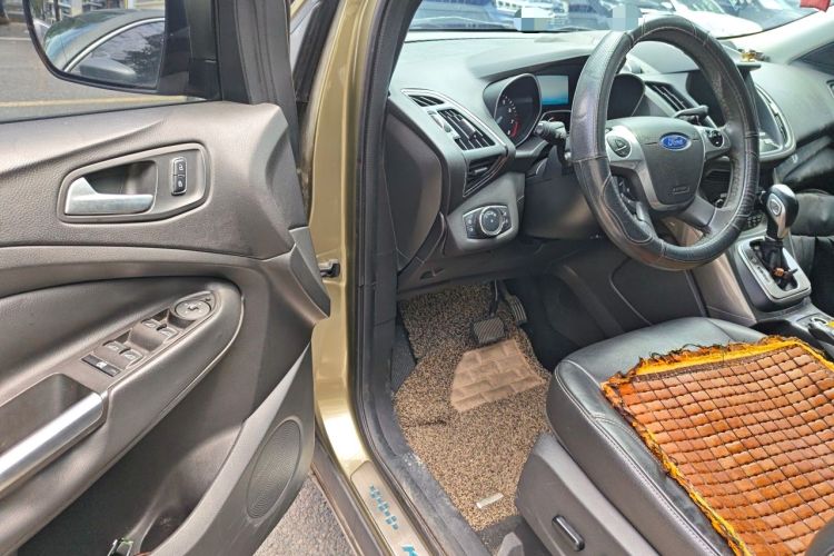 Used Ford Kuga 2013 2.0L GTDi Four-Wheel Drive Premium Model Driver Seat