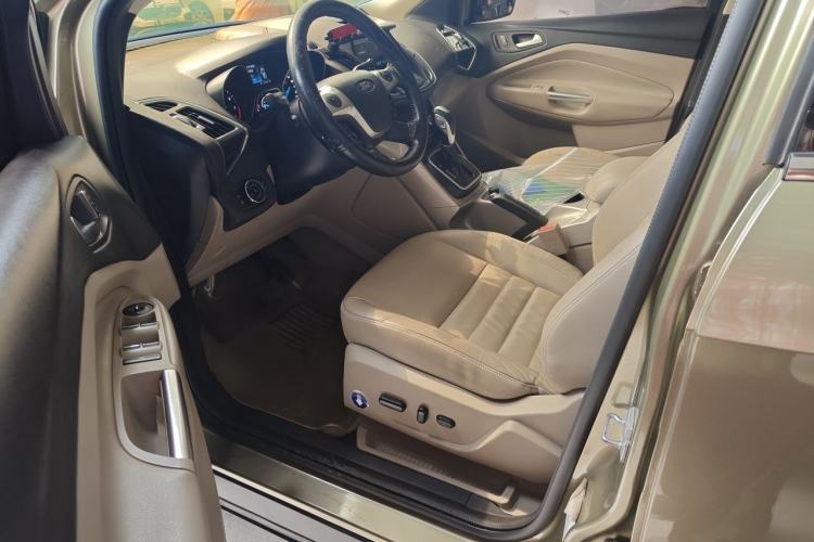 Used Ford Kuga 2013 1.6L GTDi 4x4 Elite Model Driver Seat