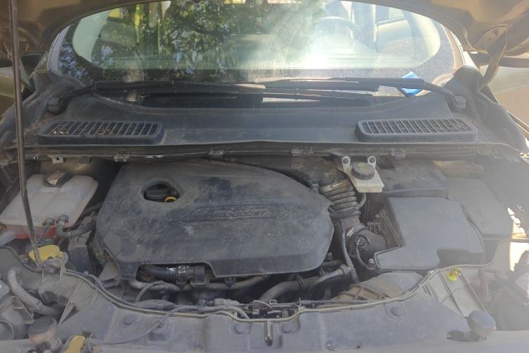 Used Ford Kuga 2013 1.6L GTDi Two-Wheel-Drive Comfort Model Engine Bay
