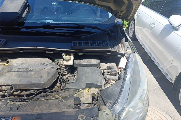 Used Ford Kuga 2013 1.6L GTDi 4x4 Elite Model Engine Bay Left