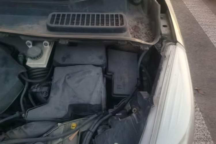 Used Ford Kuga 2013 1.6L GTDi 4x4 Elite Model Engine Bay Left