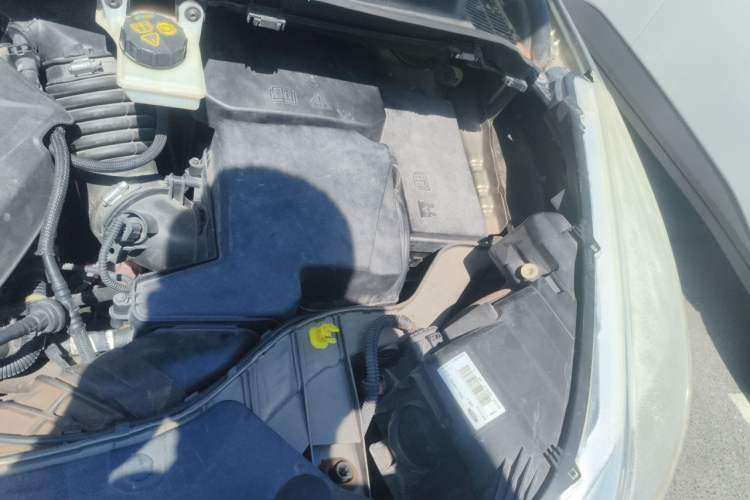 Used Ford Kuga 2013 1.6L GTDi 4x4 Elite Model Engine Bay Left