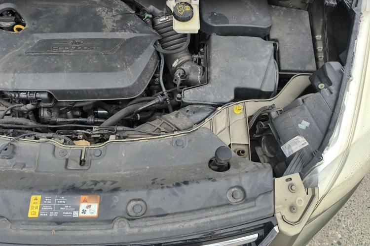 Used Ford Kuga 2013 1.6L GTDi Two-Wheel-Drive Comfort Model Engine Bay Left
