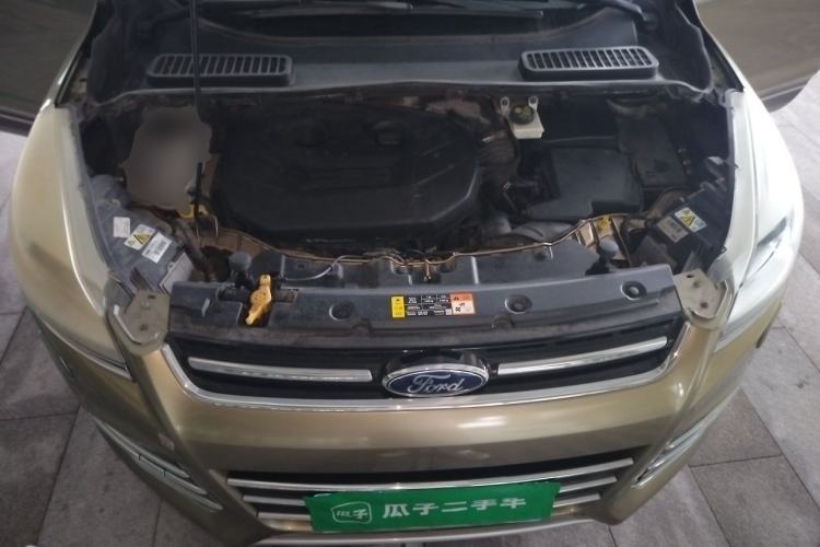 Used Ford Kuga 2013 2.0L GTDi Four-Wheel Drive Premium Model Engine Bay