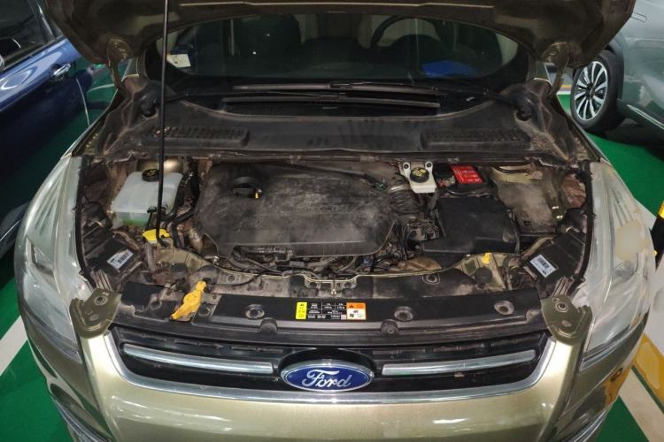 Used Ford Kuga 2013 1.6L GTDi 4x4 Elite Model Engine Bay