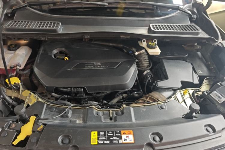 Used Ford Kuga 2013 1.6L GTDi Two-Wheel-Drive Comfort Model Engine Bay