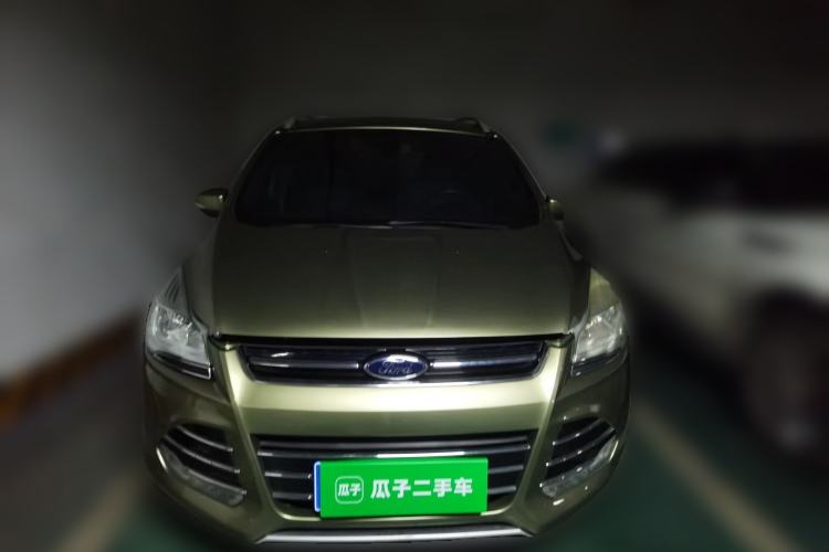 Used Ford Kuga 2013 1.6L GTDi Two-Wheel-Drive Trend Model Front