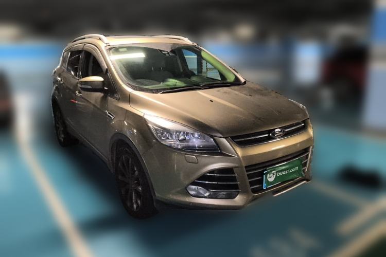 Used Ford Kuga 2013 2.0L GTDi Four-Wheel Drive Premium Model Front Right 45 Deg
