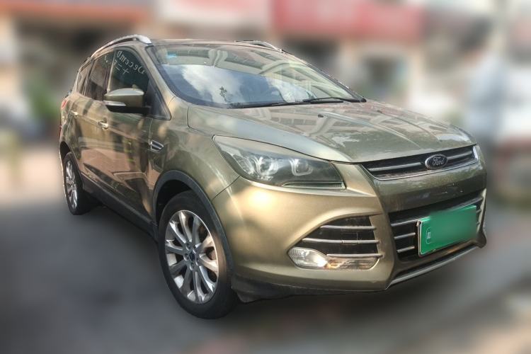 Used Ford Kuga 2013 1.6L GTDi 4x4 Elite Model Front Right 45 Deg