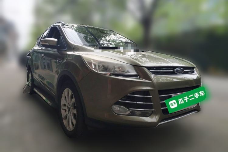 Used Ford Kuga 2013 1.6L GTDi 4x4 Elite Model Front Right 45 Deg