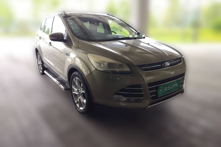 Used Ford Kuga 2013 2.0L GTDi Four-Wheel Drive Premium Model Front Right 45 Deg