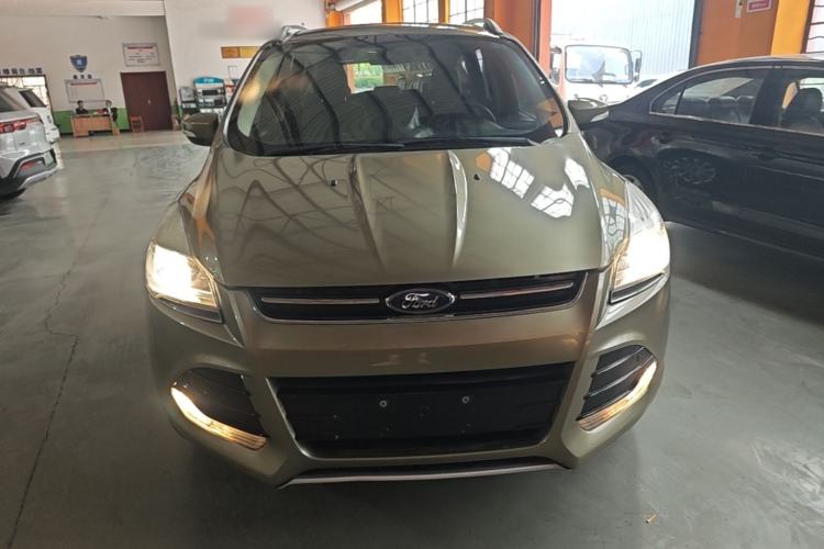 Used Ford Kuga 2013 1.6L GTDi Two-Wheel-Drive Comfort Model Front