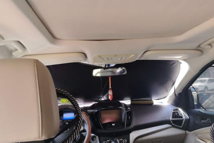 Used Ford Kuga 2013 1.6L GTDi 4x4 Elite Model Headliner