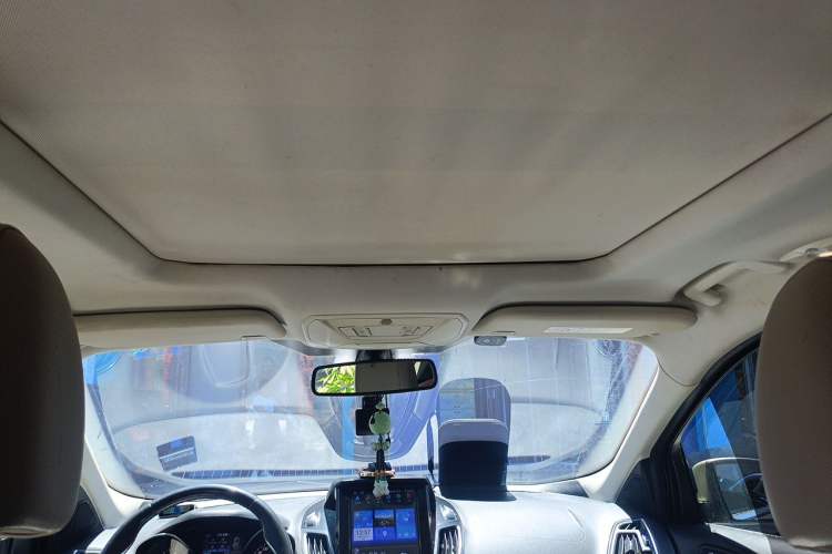 Used Ford Kuga 2013 1.6L GTDi 4x4 Elite Model Headliner