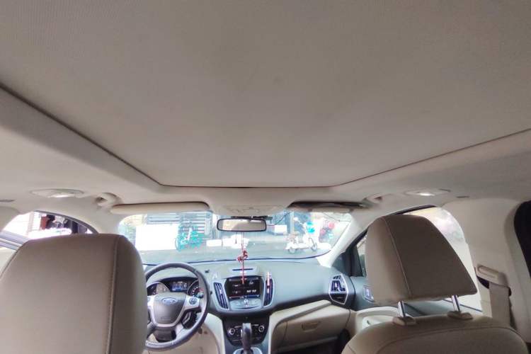 Used Ford Kuga 2013 1.6L GTDi 4x4 Elite Model Headliner