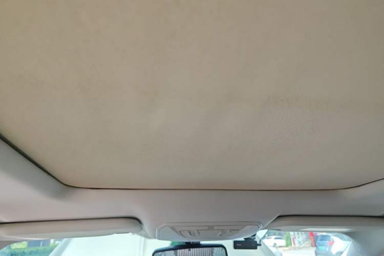 Used Ford Kuga 2013 1.6L GTDi 4x4 Elite Model Headliner