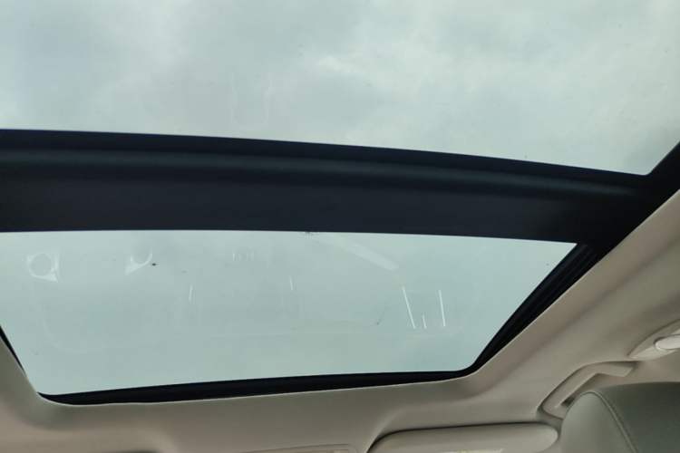 Used Ford Kuga 2013 2.0L GTDi Four-Wheel Drive Premium Model Headliner