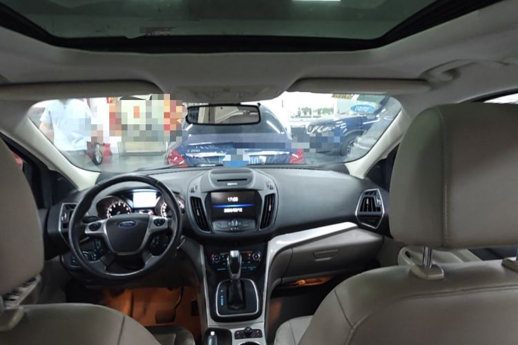 Used Ford Kuga 2013 1.6L GTDi 4x4 Elite Model Headliner