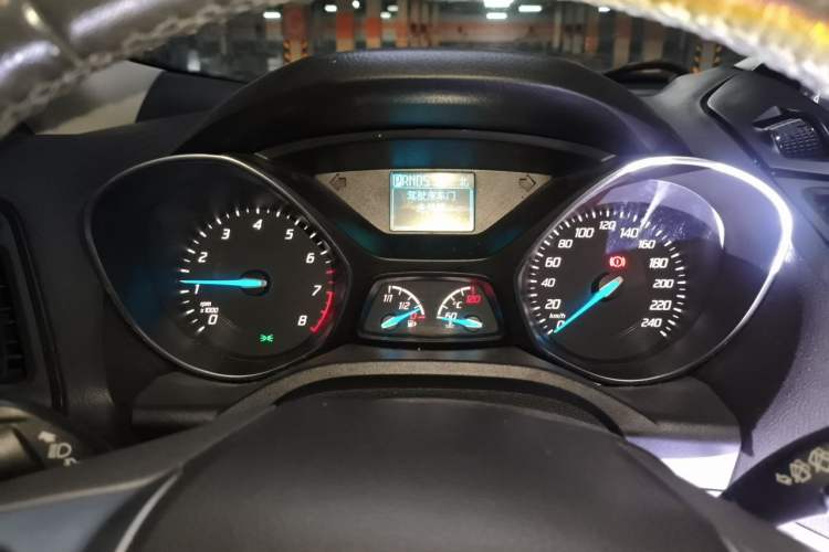 Used Ford Kuga 2013 1.6L GTDi Two-Wheel-Drive Trend Model Instrument Cluster