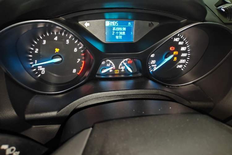 Used Ford Kuga 2013 1.6L GTDi Two-Wheel-Drive Trend Model Instrument Cluster