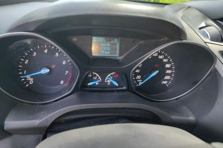 Used Ford Kuga 2013 1.6L GTDi Two-Wheel-Drive Trend Model Instrument Cluster