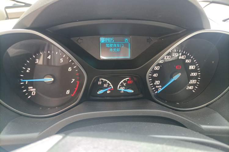Used Ford Kuga 2013 1.6L GTDi Two-Wheel-Drive Trend Model Instrument Cluster