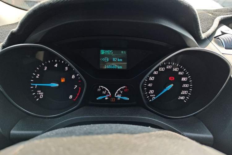 Used Ford Kuga 2013 1.6L GTDi Two-Wheel-Drive Trend Model Instrument Cluster