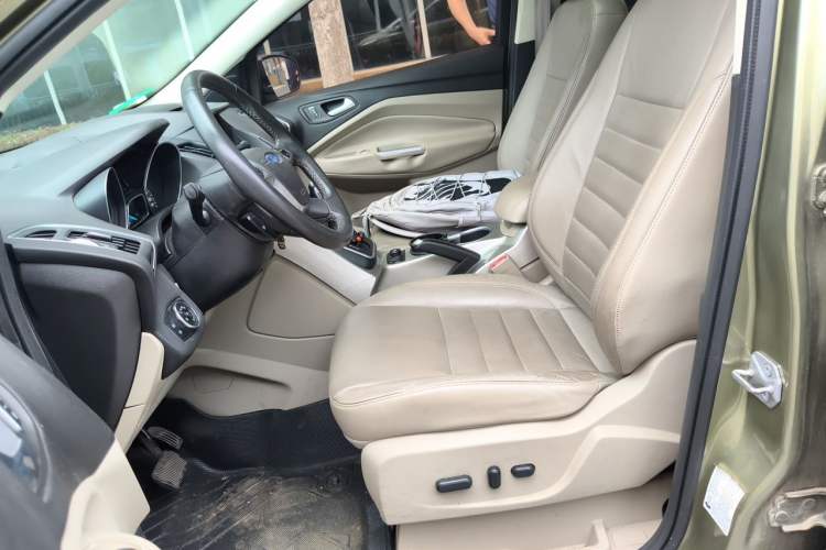 Used Ford Kuga 2013 1.6L GTDi 4x4 Elite Model Left Front Seat