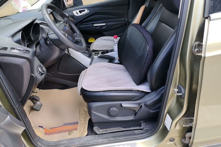 Used Ford Kuga 2013 1.6L GTDi Two-Wheel-Drive Comfort Model Left Front Seat