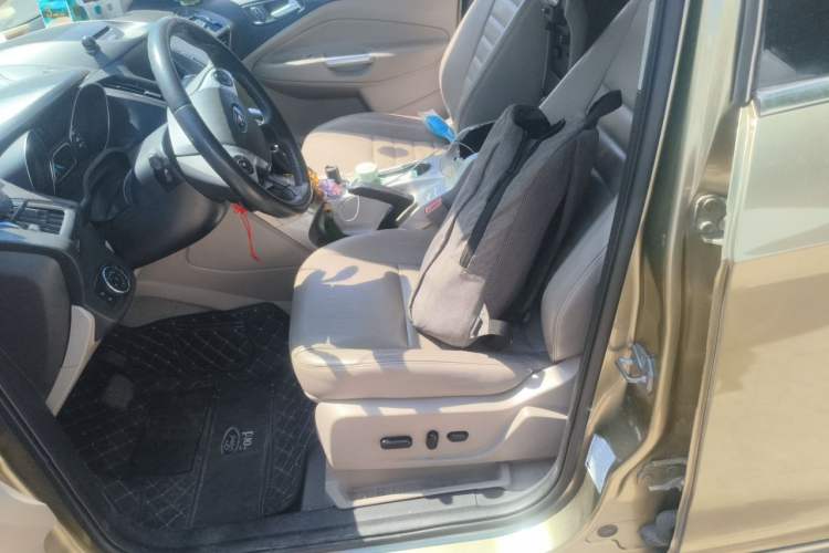 Used Ford Kuga 2013 1.6L GTDi 4x4 Elite Model Left Front Seat