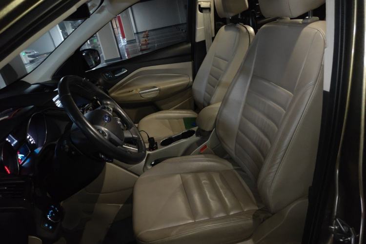 Used Ford Kuga 2013 2.0L GTDi Four-Wheel Drive Premium Model Left Front Seat