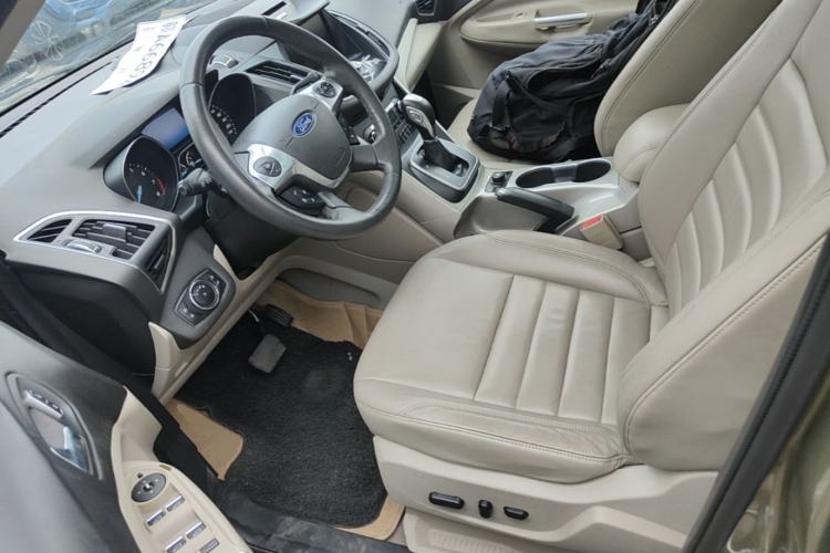 Used Ford Kuga 2013 2.0L GTDi Four-Wheel Drive Premium Model Left Front Seat