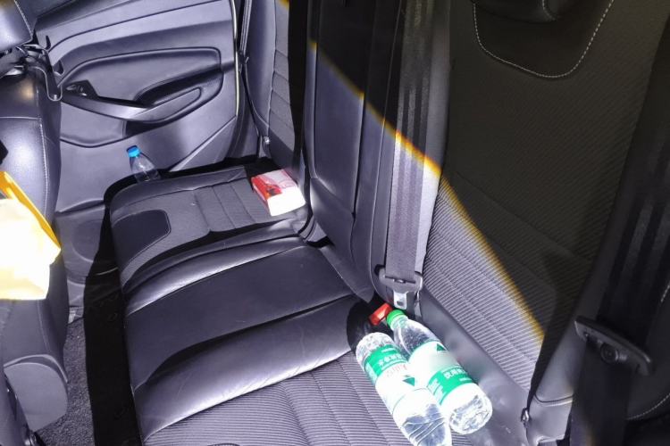 Used Ford Kuga 2013 1.6L GTDi Two-Wheel-Drive Trend Model Left Rear Seat