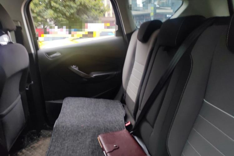 Used Ford Kuga 2013 1.6L GTDi Two-Wheel-Drive Comfort Model Left Rear Seat